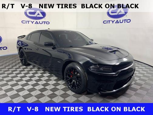 Pitch Black Clearcoat 2019 Dodge Charger R/T