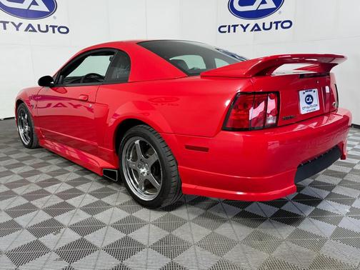 2004 Ford Mustang GT