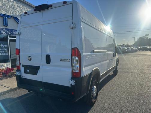 Bright White Clearcoat 2026 RAM ProMaster 3500 High Roof