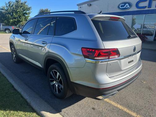 2022 Volkswagen Atlas 2.0T SE