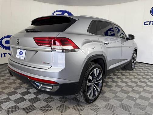 2020 Volkswagen Atlas Cross Sport 2.0T SE