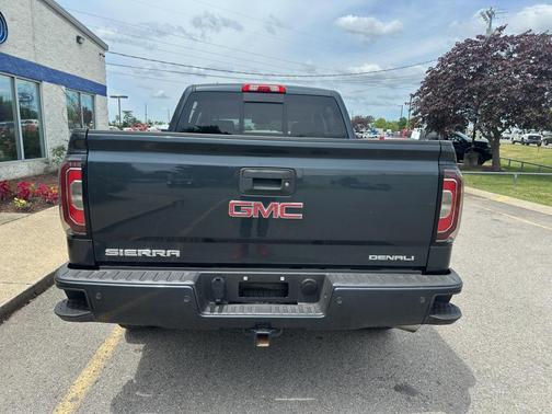 Dark Slate Metallic 2018 GMC Sierra 1500 Denali