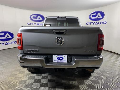 2021 RAM 2500 Laramie Crew Cab 4x4 6'4' Box