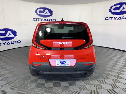 Inferno Red 2022 Kia Soul LX