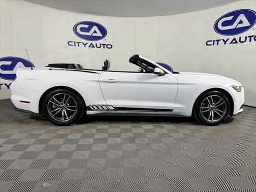 2017 Ford Mustang EcoBoost Premium