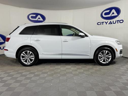 2017 Audi Q7 3.0T Premium