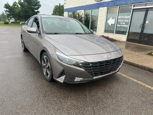 Fluid Metal 2021 Hyundai ELANTRA SEL