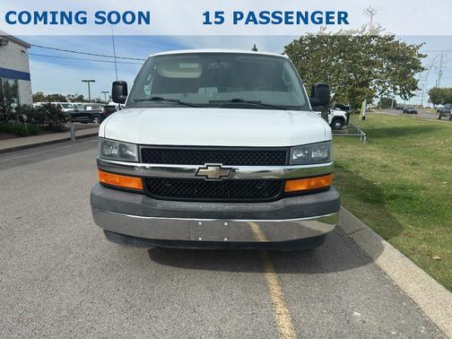 2017 Chevrolet Express 3500 LT