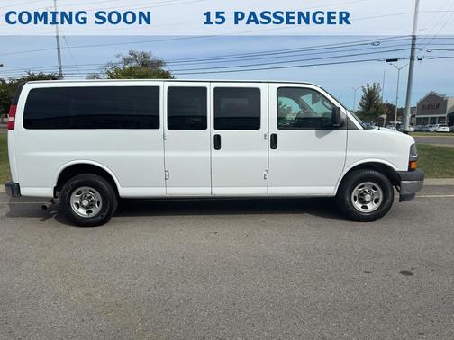 2017 Chevrolet Express 3500 LT