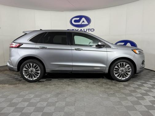 2021 Ford Edge Titanium