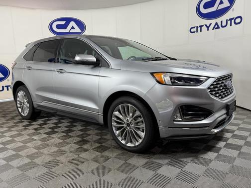 2021 Ford Edge Titanium
