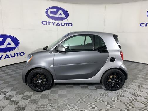 Titania Grey (Matte) 2016 smart ForTwo prime