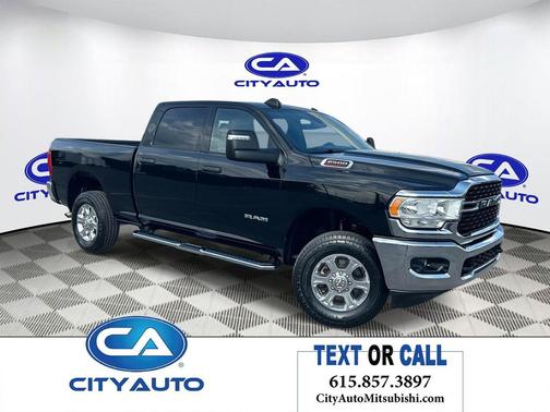 Diamond Black Crystal Pearlcoat 2024 RAM 2500 Big Horn Crew Cab 4x4 6'4' Box