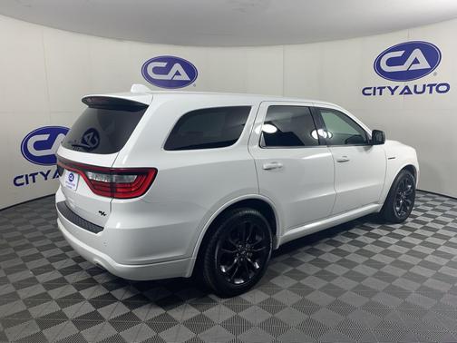 White Knuckle Clearcoat 2022 Dodge Durango R/T RWD
