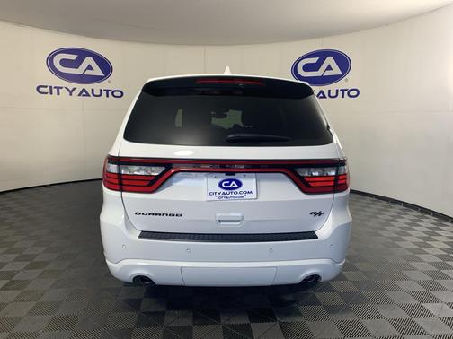 White Knuckle Clearcoat 2022 Dodge Durango R/T RWD