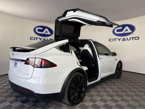 2020 Tesla Model X Long Range Dual Motor All-Wheel Drive