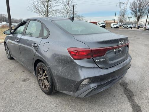 2022 Kia Forte LXS