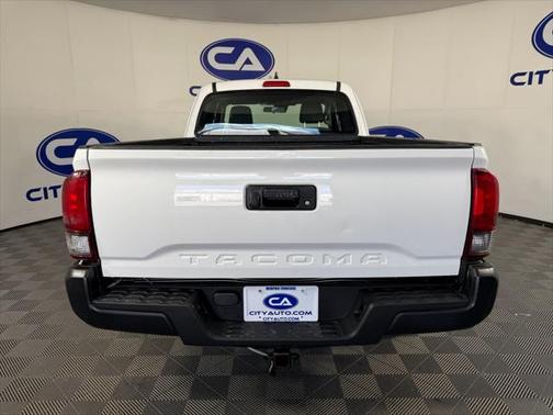 2018 Toyota Tacoma SR