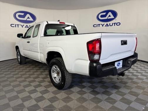 2018 Toyota Tacoma SR