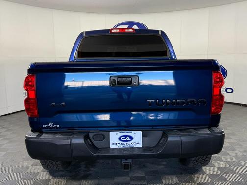 2014 Toyota Tundra SR5