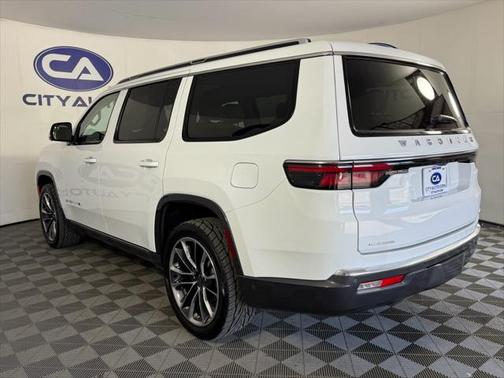 2022 Jeep Wagoneer Series III 4x4