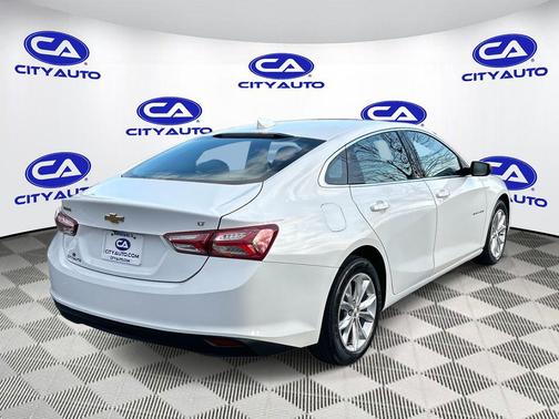 2022 Chevrolet Malibu FWD LT