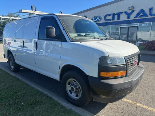 2023 GMC Savana 2500 Work Van