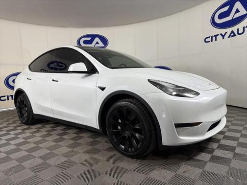 2023 Tesla Model Y Long Range Dual Motor All-Wheel Drive