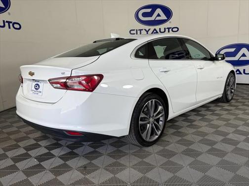 2021 Chevrolet Malibu FWD LT