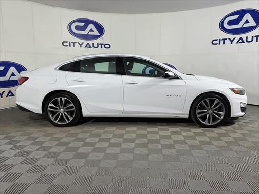 2021 Chevrolet Malibu FWD LT