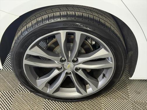 2021 Chevrolet Malibu FWD LT