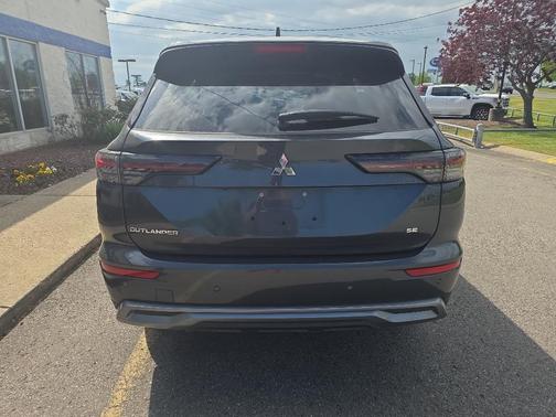 2025 Mitsubishi Outlander SE 2.5 2WD