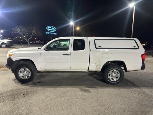 2021 Toyota Tacoma SR