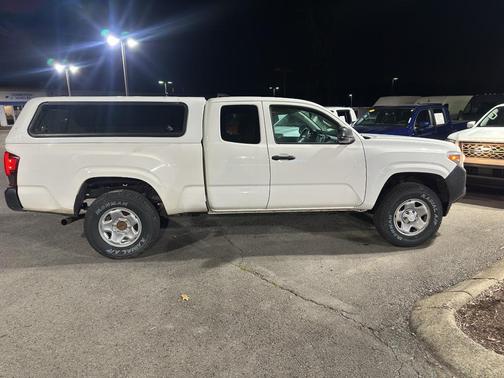 2021 Toyota Tacoma SR