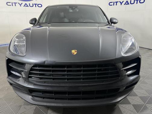 2019 Porsche Macan S