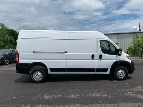 Bright White Clearcoat 2023 RAM ProMaster 2500 High Roof