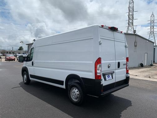 Bright White Clearcoat 2023 RAM ProMaster 2500 High Roof