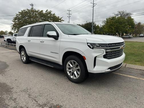 2023 Chevrolet Suburban Premier