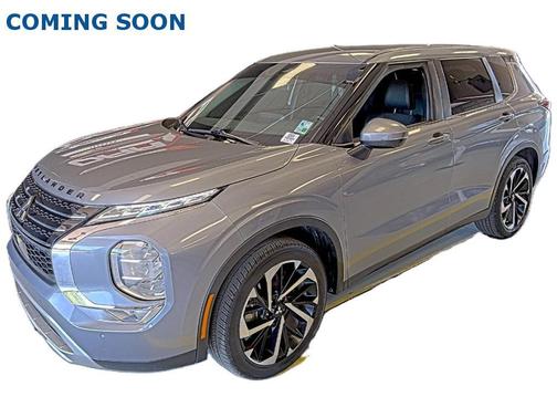 Mercury Gray Metallic 2022 Mitsubishi Outlander SE
