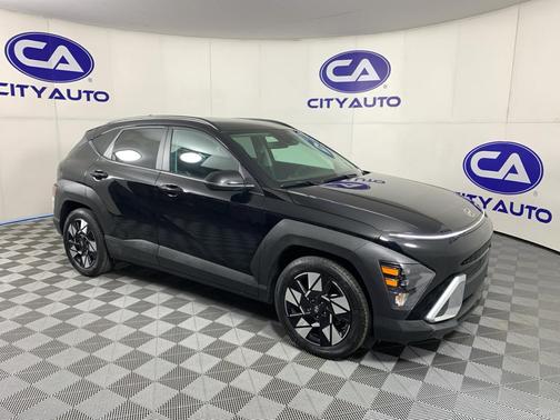 Abyss Black Pearl 2024 Hyundai KONA SEL