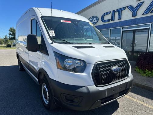 Oxford White 2023 Ford Transit-250 Base