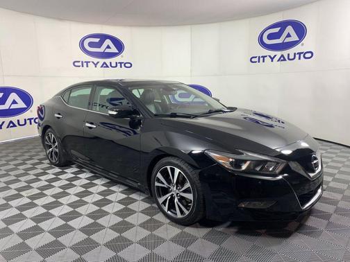 Super Black 2017 Nissan Maxima 3.5 Platinum