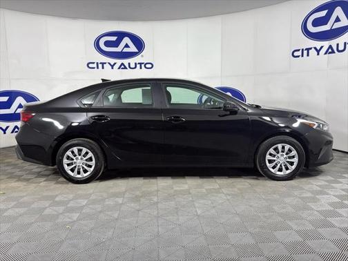 2024 Kia Forte LX
