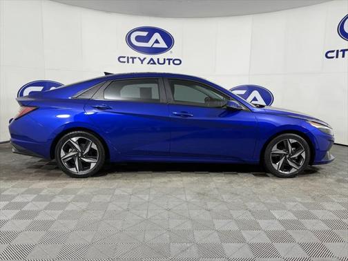 2021 Hyundai ELANTRA Limited