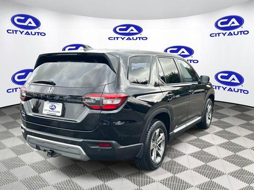 2023 Honda Pilot AWD EX-L 7 Passenger