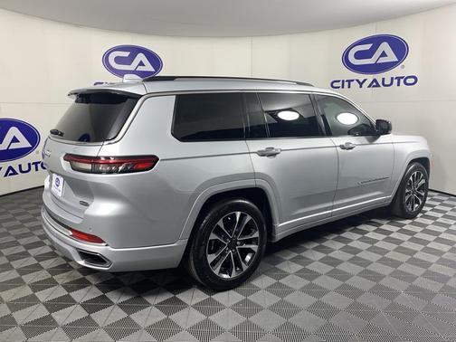 2022 Jeep Grand Cherokee L Overland