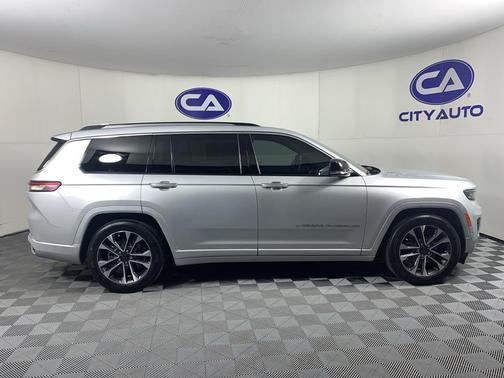 2022 Jeep Grand Cherokee L Overland