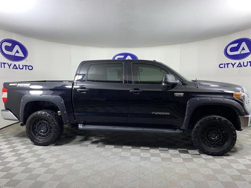 2019 Toyota Tundra SR5