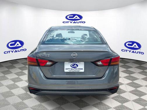 Gun Metallic 2025 Nissan Altima SV FWD