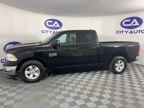 2024 RAM 1500 Classic SLT